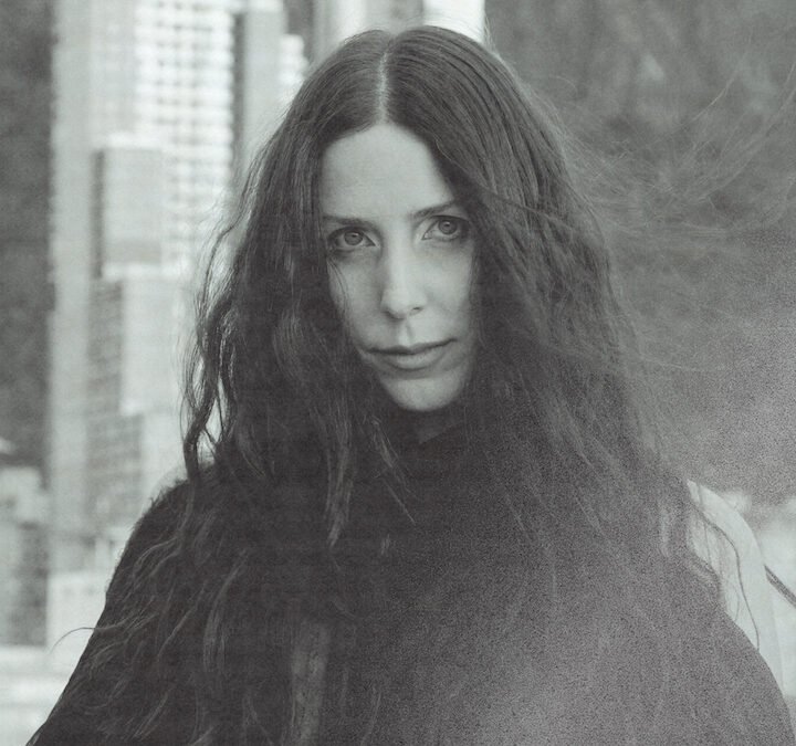 Imagem da cantora Chelsea Wolfe