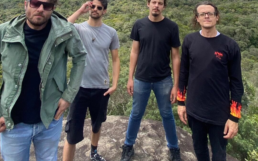 Imagem dos integrantes do Calamari Hightrip
