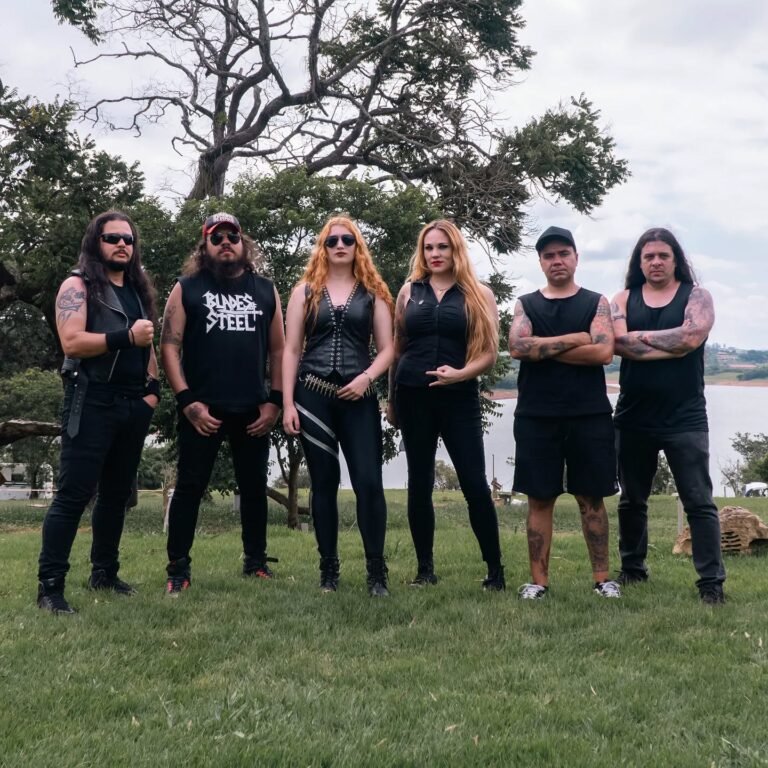 Imagem dos integrantes do Blades of Steel