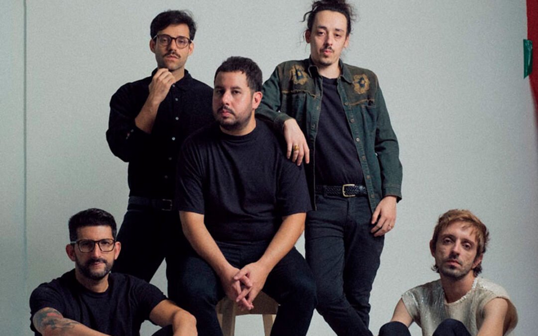 Melhores do Ano (2025): Basement Tracks – Midnight Show