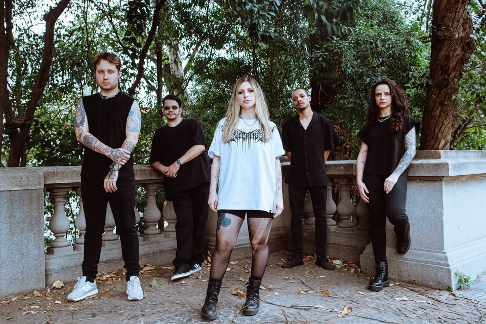 Theoria de Allice segue as tendências do metalcore com novo EP “Anima”