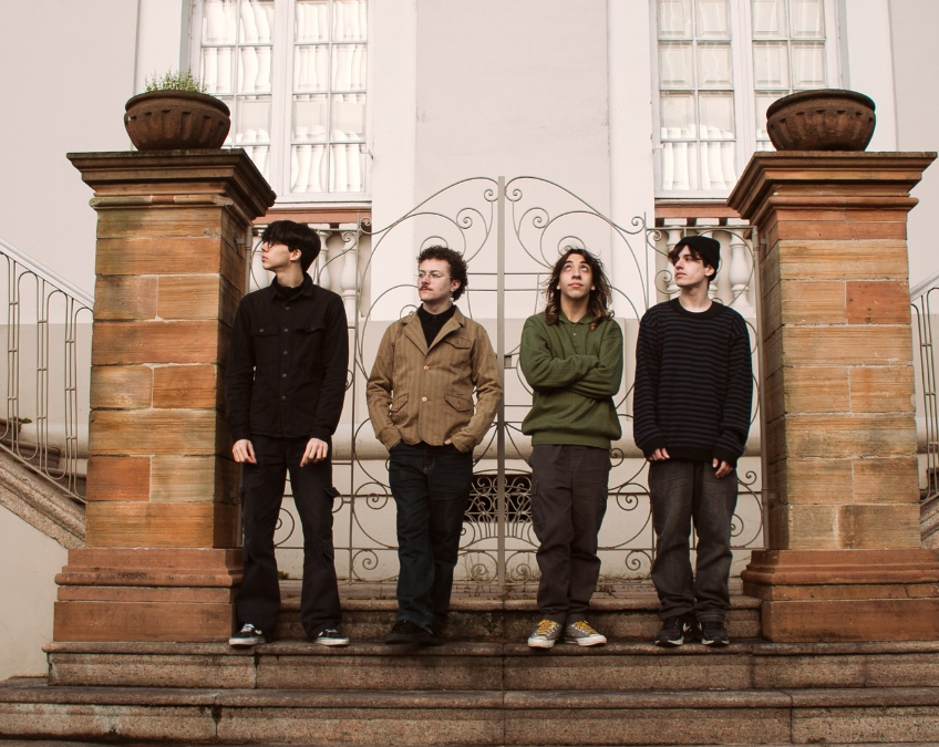 Um Outro Lado Entrevista – visitas póstumas